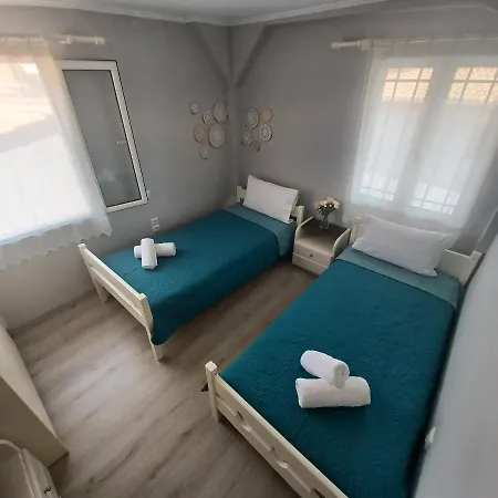 Дом отдыха Loulia Agios Petros (Lefkada)
